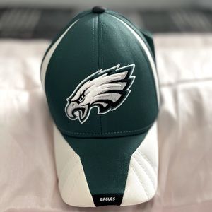 NFL Philadelphia Eagles Baseball Hat -
Men | Color: Green and white